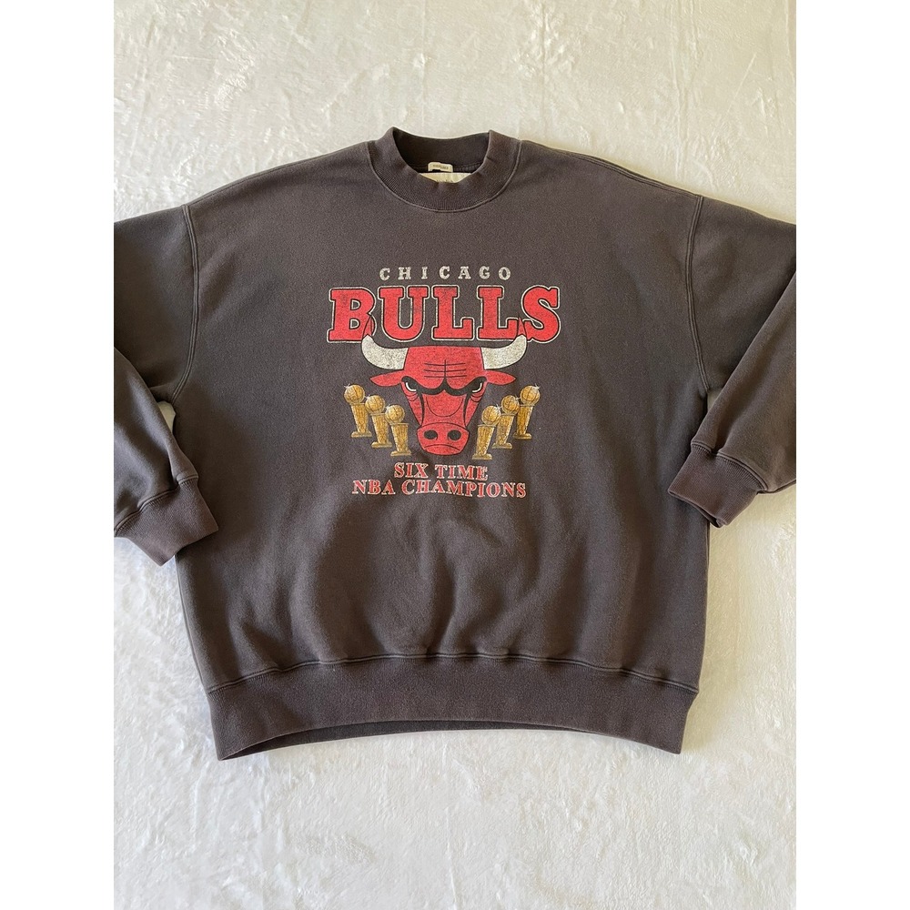 Abercrombie & Fitch Chicago Bulls Sweatshirt Mens M Oversized NBA 6X Champions